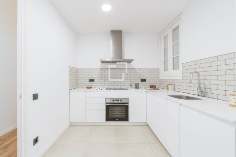 3 bedrooms apartment for sale in Barcelona, Catalonia, Spain № 3835 - photo 4