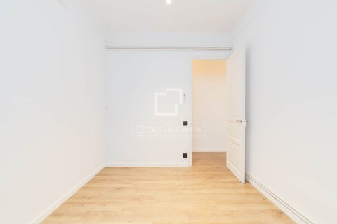 3 bedrooms apartment for sale in Barcelona, Catalonia, Spain № 3835 - photo 10
