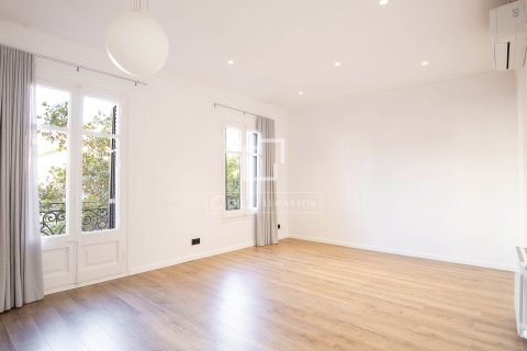 3 chambres apartment à vendre à Barcelona, Catalonia, Spain № 3835 - photo 2