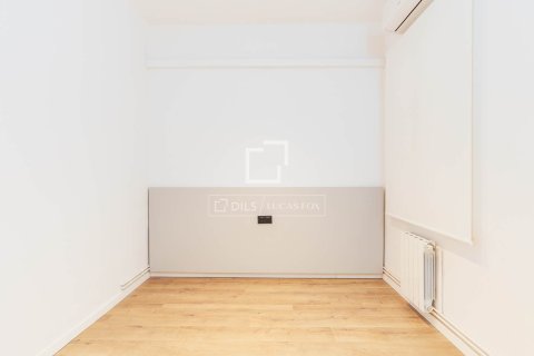 3 bedrooms apartment for sale in Barcelona, Catalonia, Spain № 3835 - photo 21