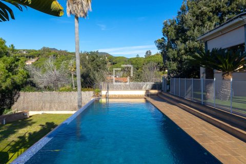6 chambres villa à vendre à Sant Vicenc De Montalt, Barcelona, Catalonia, Spain № 3830 - photo 3