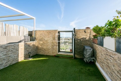 Купить квартиру в Кастельдефельс, Испания с 1 спальня, 50м², № 3832 - фото 2