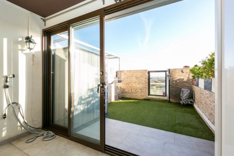 Купить квартиру в Кастельдефельс, Испания с 1 спальня, 50м², № 3832 - фото 22