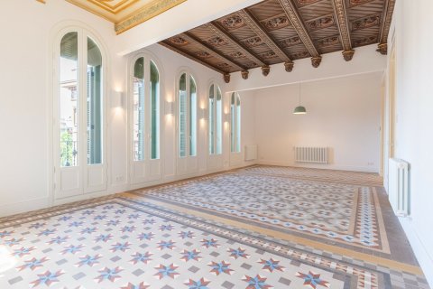 2 chambres apartment à vendre à Barcelona, Catalonia, Spain № 1768 - photo 12