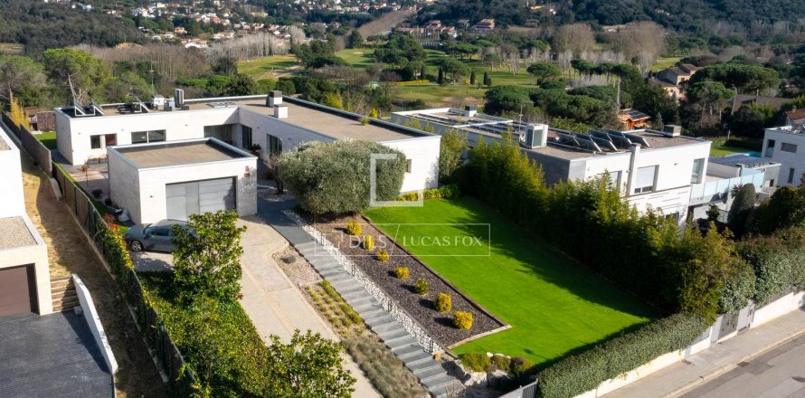 4 chambres villa à vendre à Vallromanes, Barcelona, Catalonia, Spain № 3895