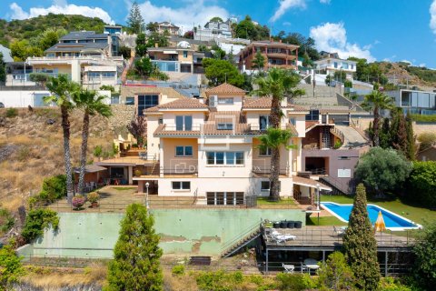 9 chambres villa à vendre à Tiana, Barcelona, Catalonia, Spain № 3893 - photo 3