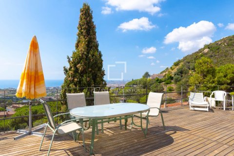 9 chambres villa à vendre à Tiana, Barcelona, Catalonia, Spain № 3893 - photo 15