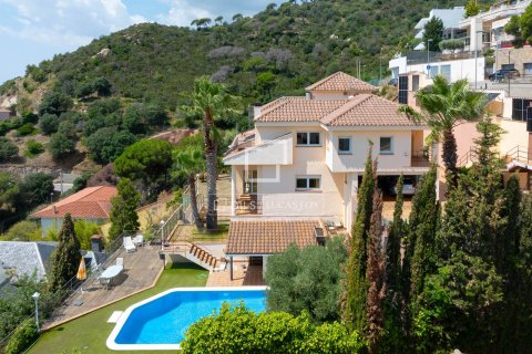 9 chambres villa à vendre à Tiana, Barcelona, Catalonia, Spain № 3893 - photo 8