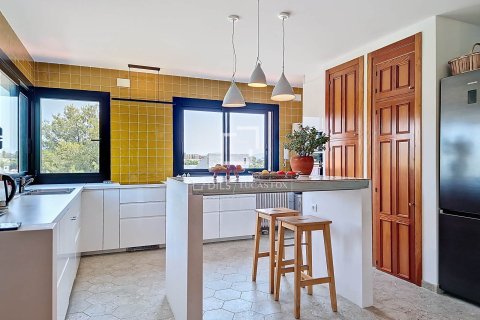 Villa de 5 dormitorios en venta en Vilanova i la Geltrú, Barcelona, Cataluña, Spain № 3899 - foto 28