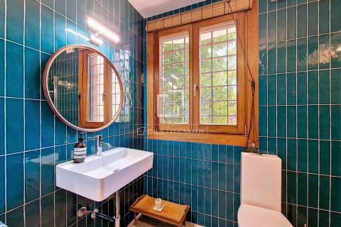 Villa de 5 dormitorios en venta en Vilanova i la Geltrú, Barcelona, Cataluña, Spain № 3899 - foto 15