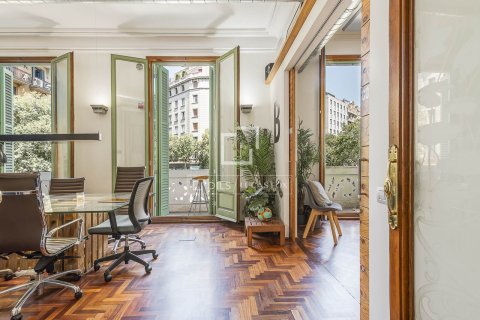 2 chambres apartment à vendre à Barcelona, Catalonia, Spain № 3894 - photo 5