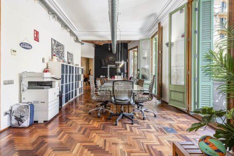 2 chambres apartment à vendre à Barcelona, Catalonia, Spain № 3894 - photo 6