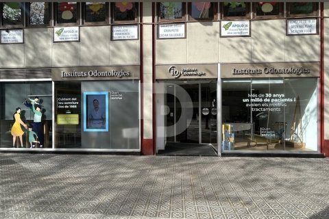 418 m² commercial property à vendre à Barcelona, Catalonia, Spain № 5190 - photo 7