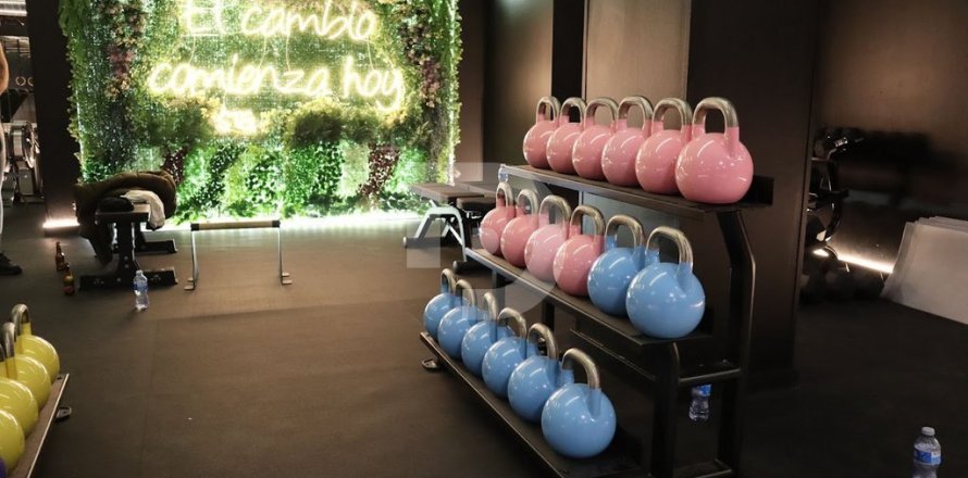 549 sq.m. commercial property for sale in Barcelona, Catalonia, Spain № 5191