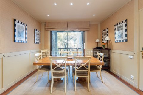 4 bedrooms apartment for sale in Barcelona, Catalonia, Spain № 5840 - photo 11