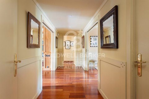 4 bedrooms apartment for sale in Barcelona, Catalonia, Spain № 5840 - photo 12