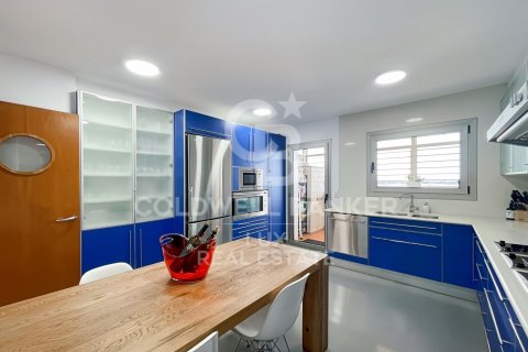 3 bedrooms penthouse for sale in Figueres, Girona, Catalonia, Spain № 5843 - photo 9