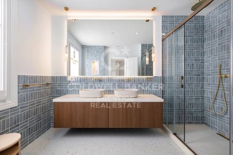 3 bedrooms apartment for sale in Barcelona, Catalonia, Spain № 5841 - photo 13