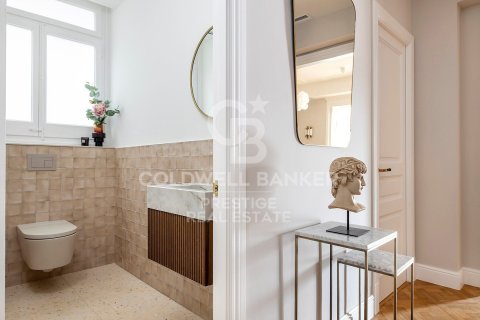 3 bedrooms apartment for sale in Barcelona, Catalonia, Spain № 5841 - photo 10