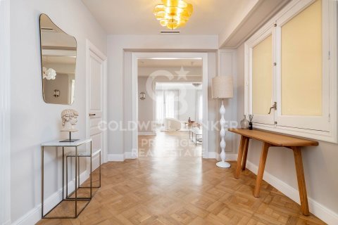 3 bedrooms apartment for sale in Barcelona, Catalonia, Spain № 5841 - photo 9