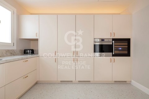 3 bedrooms apartment for sale in Barcelona, Catalonia, Spain № 5841 - photo 6
