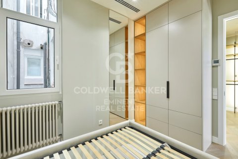 Купить квартиру в Барселона, Испания с 3 спальни, 124м², № 5842 - фото 17