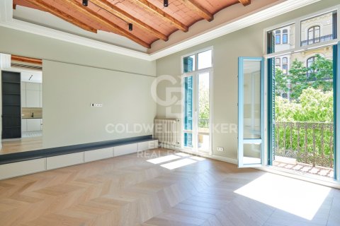 Купить квартиру в Барселона, Испания с 3 спальни, 124м², № 5842 - фото 5