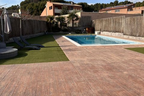 4 bedrooms villa for sale in Alpicat, Lleida, Catalonia, Spain № 5844