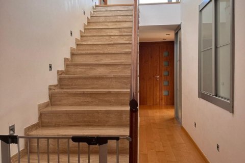 4 bedrooms villa for sale in Alpicat, Lleida, Catalonia, Spain № 5844 - photo 26