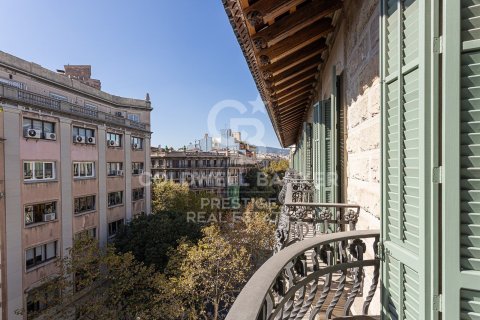 3 bedrooms penthouse for sale in Barcelona, Catalonia, Spain № 5846 - photo 3
