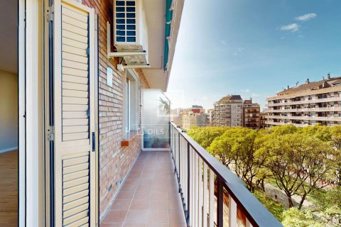 3 bedrooms apartment for sale in Barcelona, Catalonia, Spain № 6276 - photo 16