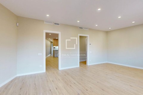 3 bedrooms apartment for sale in Barcelona, Catalonia, Spain № 6276 - photo 10