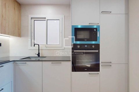 3 bedrooms apartment for sale in Barcelona, Catalonia, Spain № 6276 - photo 6