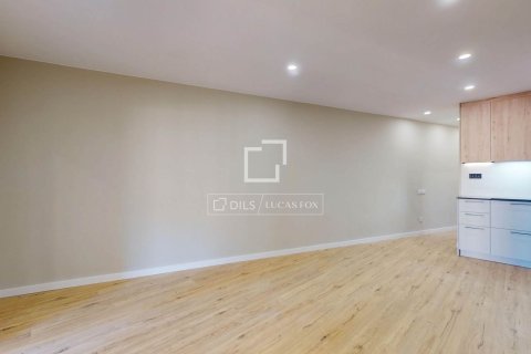 3 bedrooms apartment for sale in Barcelona, Catalonia, Spain № 6276 - photo 5