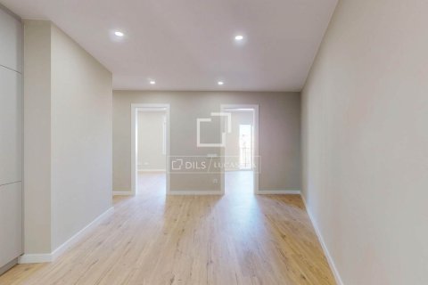 3 bedrooms apartment for sale in Barcelona, Catalonia, Spain № 6276 - photo 19