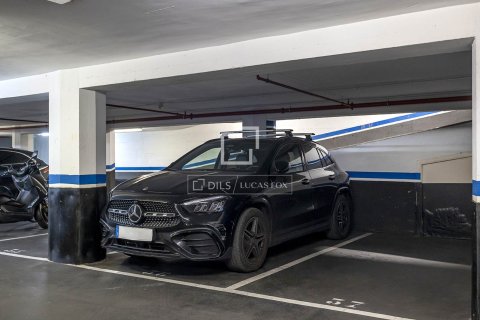 Купить квартиру в Барселона, Испания с 1 спальня, 77м², № 6277 - фото 19