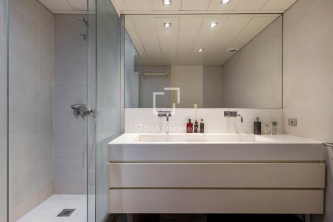 Купить квартиру в Барселона, Испания с 1 спальня, 77м², № 6277 - фото 11