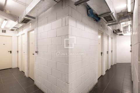 Купить квартиру в Барселона, Испания с 1 спальня, 77м², № 6277 - фото 20