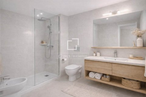 6 chambres apartment à vendre à Vilanova i la Geltru, Barcelona, Catalonia, Spain № 6278 - photo 4