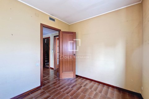 6 chambres apartment à vendre à Vilanova i la Geltru, Barcelona, Catalonia, Spain № 6278 - photo 24