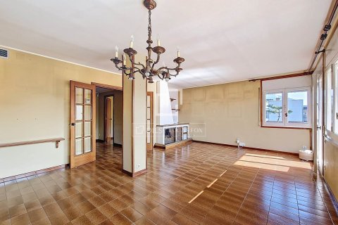 6 chambres apartment à vendre à Vilanova i la Geltru, Barcelona, Catalonia, Spain № 6278 - photo 9
