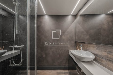 Купить квартиру в Барселона, Испания с 3 спальни, 212м², № 6280 - фото 27