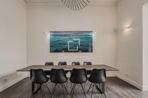 Купить квартиру в Барселона, Испания с 3 спальни, 212м², № 6280 - фото 9