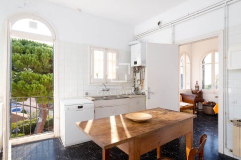 16 bedrooms house for sale in Sant Vicenc De Montalt, Barcelona, Catalonia, Spain № 6274 - photo 14