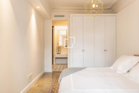 3 bedrooms apartment for sale in Barcelona, Catalonia, Spain № 6275 - photo 16