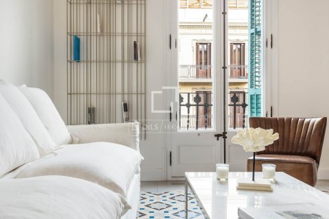 3 bedrooms apartment for sale in Barcelona, Catalonia, Spain № 6275 - photo 6