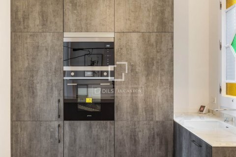 3 bedrooms apartment for sale in Barcelona, Catalonia, Spain № 6275 - photo 14