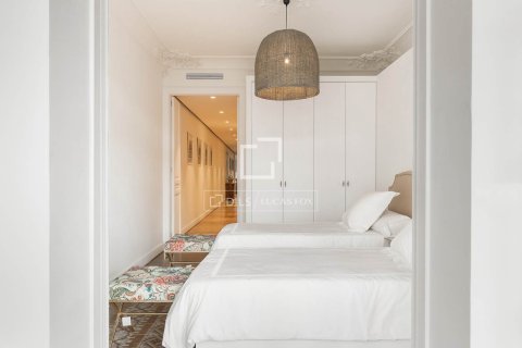 3 bedrooms apartment for sale in Barcelona, Catalonia, Spain № 6275 - photo 30