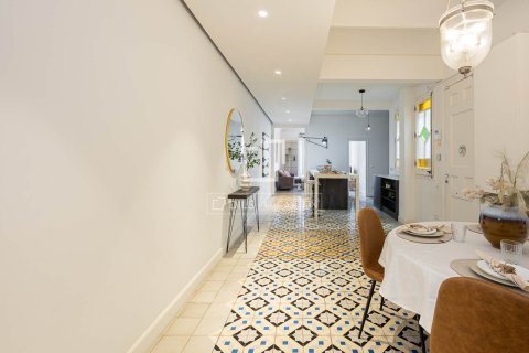 3 bedrooms apartment for sale in Barcelona, Catalonia, Spain № 6275 - photo 15