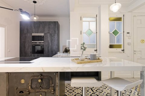 3 bedrooms apartment for sale in Barcelona, Catalonia, Spain № 6275 - photo 16